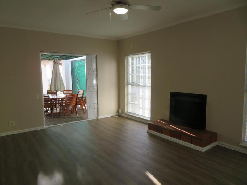 3 Bedroom Property for Sale in Zevenwacht Farm Village Western Cape